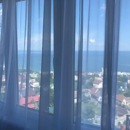 студия,с прямым видом на море! в аркадии.на каманина! Apartment Odesa