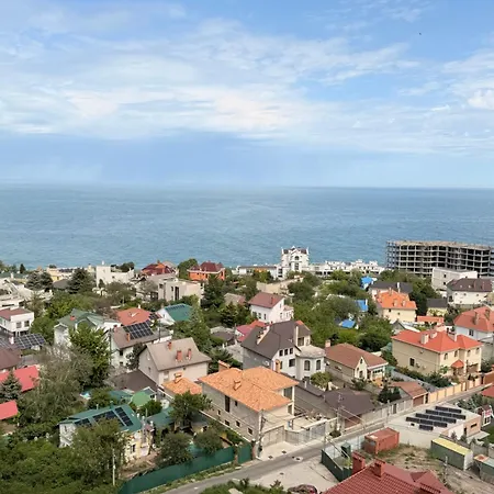 студия,с прямым видом на море! в аркадии.на каманина! Apartment Odesa