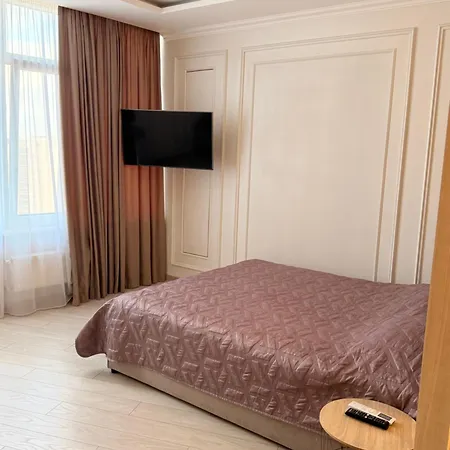 студия,с прямым видом на море! в аркадии.на каманина! *