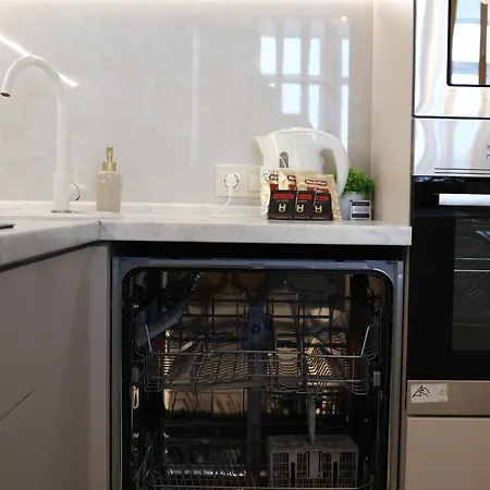 студия,с прямым видом на море! в аркадии.на каманина! * Οδησσός